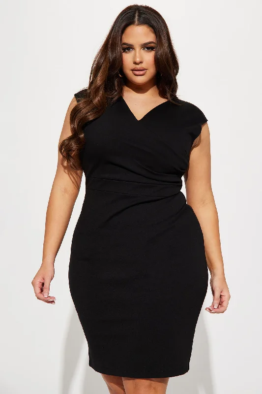 Bills Paid Midi Dress - Black