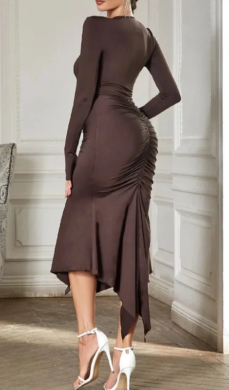 BROWN SLIT RUCHED MIDI DRESS