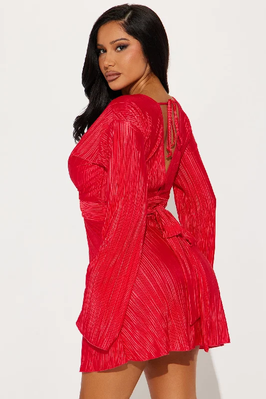 Ciara Plisse Mini Dress - Red