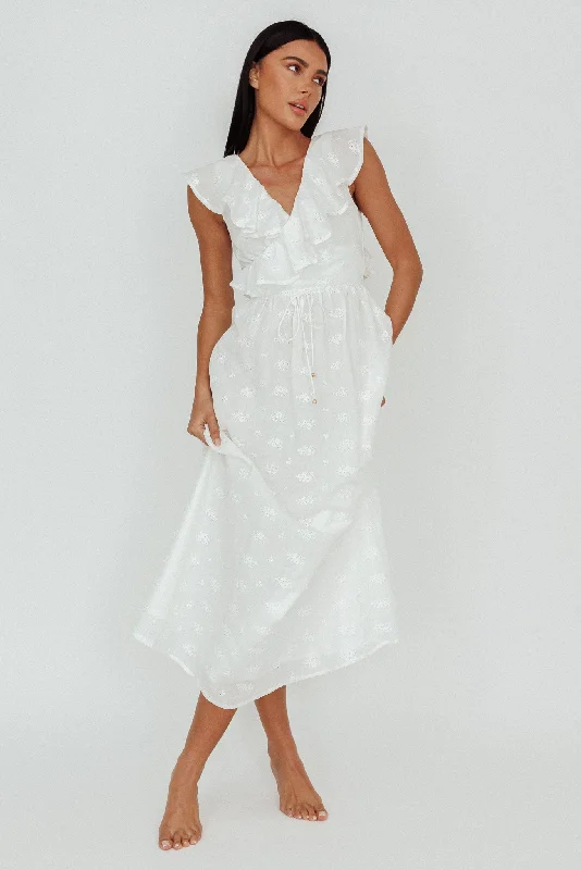 Primrosia Tied Back Maxi Dress Eyelet White