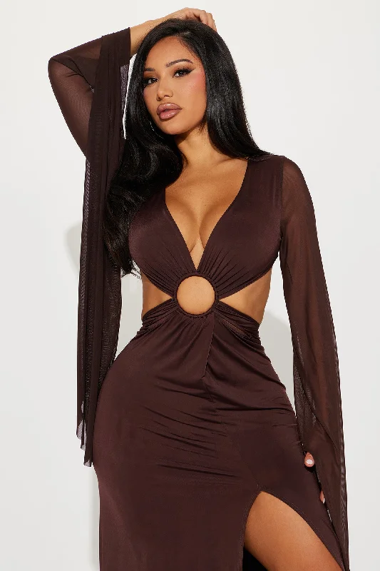 Sarah Long Sleeve Maxi Dress - Brown