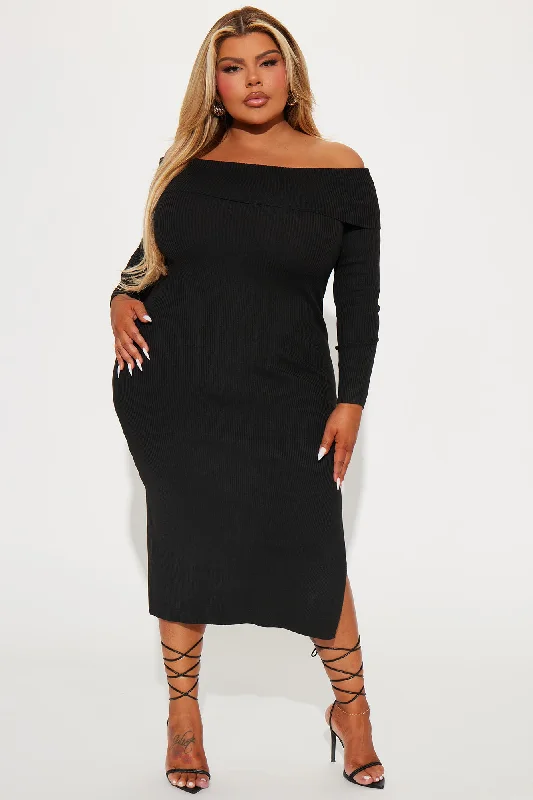 Sweater Weather Maxi Dress - Black