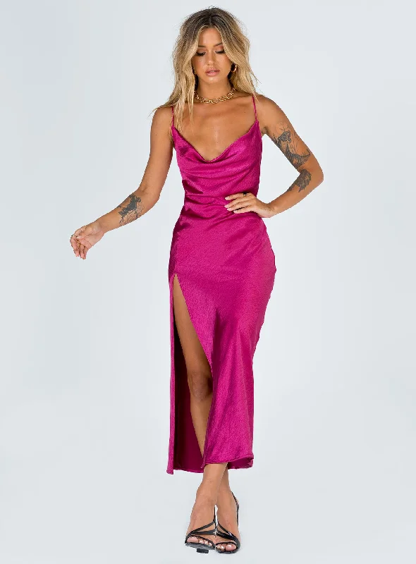 Walk The Line Midi Dress Magenta