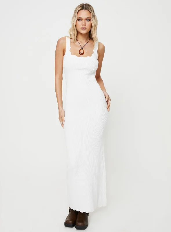 Bestile Maxi Dress White