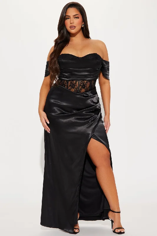 Perfection Satin Lace Gown - Black