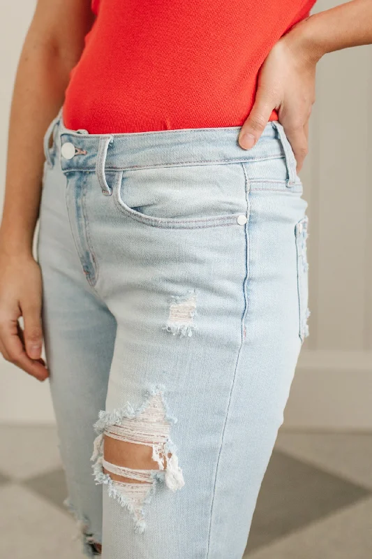 Judy Blue Super Light Destroyed Boyfriend Jeans