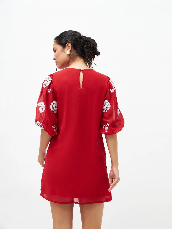 Women Red Floral Embroidered Puff Sleeves Dress