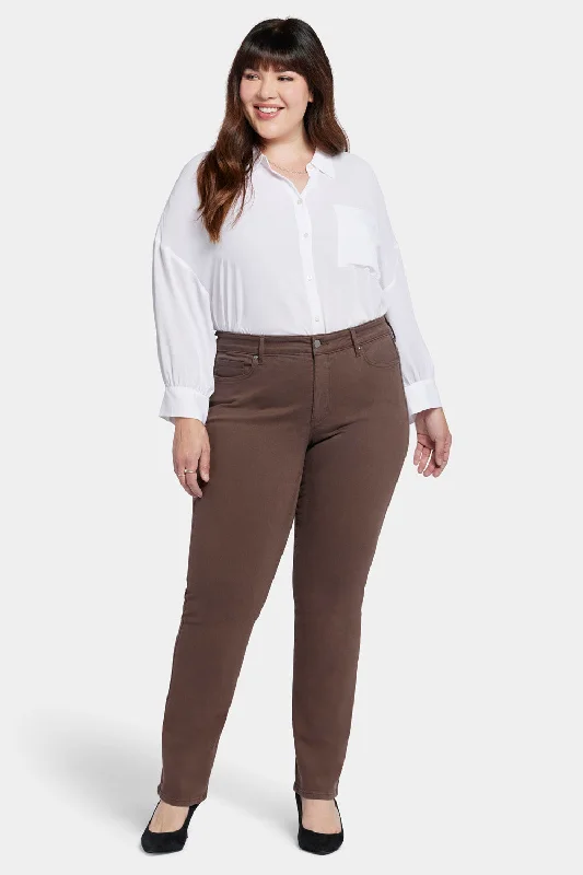 Economical ChoiceMarilyn Straight Jeans In Plus Size - Coffee Bean