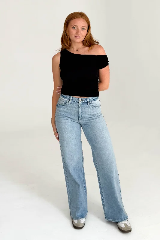 Stock - Up SaleAxel Jeans in Light Wash