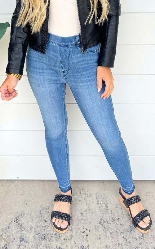No Returns on Sale ItemsHigh Rise Pull On Skinny Denim Jeans - Judy Blue - Final Sale