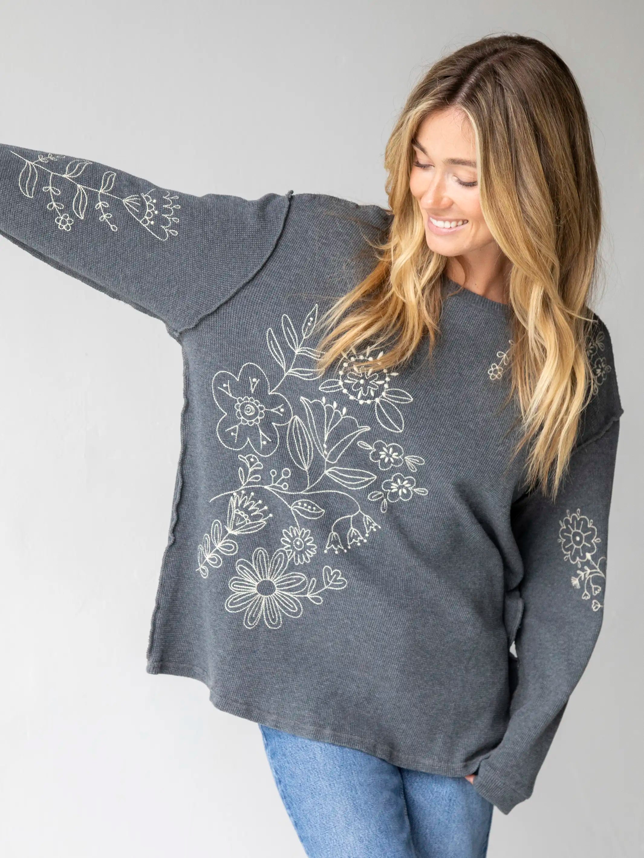 Price SlashAida Embroidered Thermal - Charcoal Folk Flowers