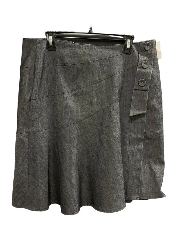 Black Friday SaleBlack Skirt Midi Sandro, Size 14