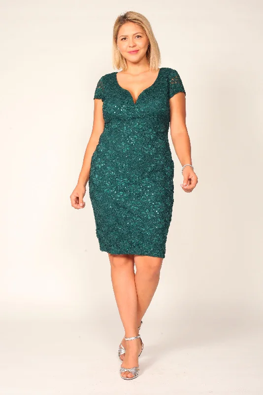 Free Gift with PurchaseConnected Apparel Short Formal Cocktail Dress